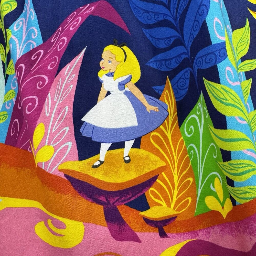 Disney Stitch Shoppe Loungefly Alice Caterpillar Dream Sandy Skirt M NWT Pin - Picture 5 of 16